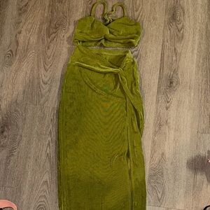 Green 2 piece set